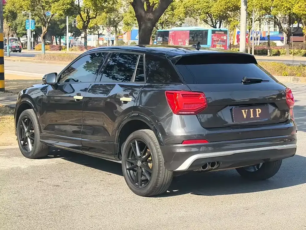 Audi Q2L 2021 из CN, фото 9