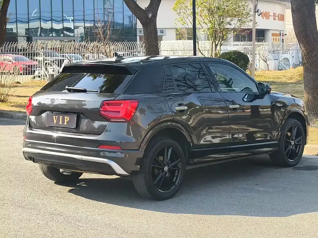 Audi Q2L 2021 из CN, фото 8