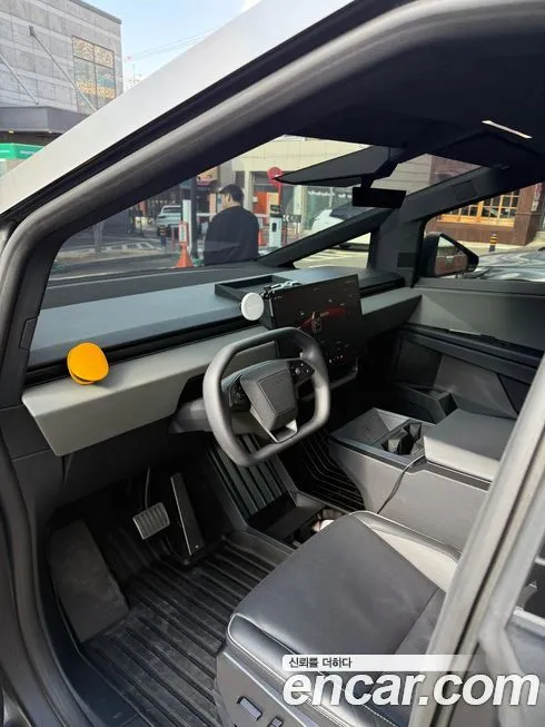 Tesla Cybertruck 2024 из KR, фото 4