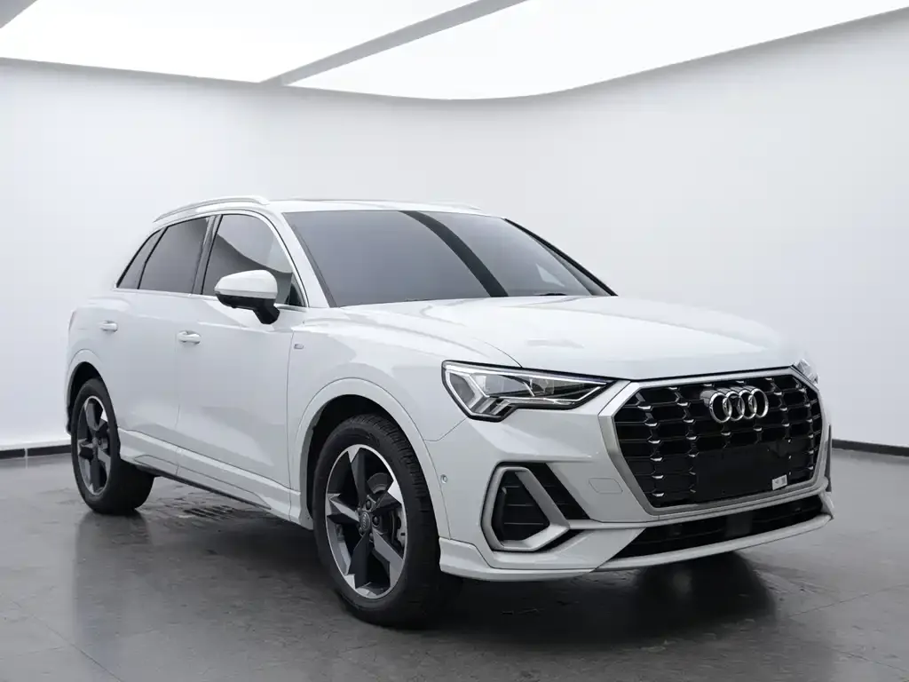 Audi Q3 2021 из CN, фото 8
