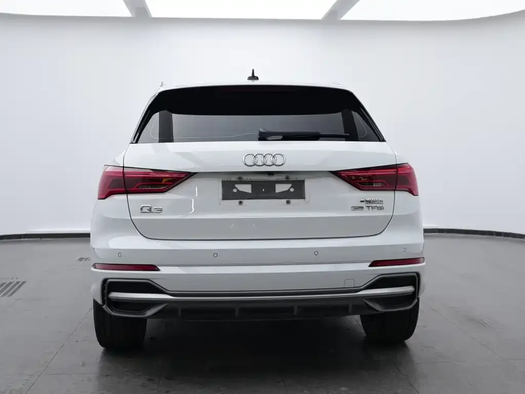 Audi Q3 2021 из CN, фото 3