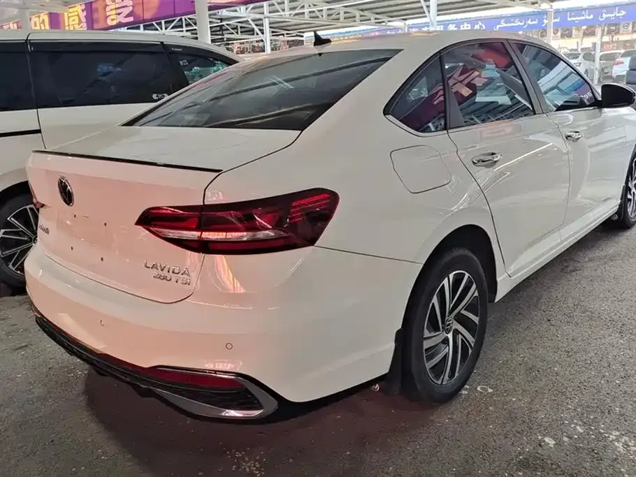 Volkswagen Lavida 2022 из CN, фото 9