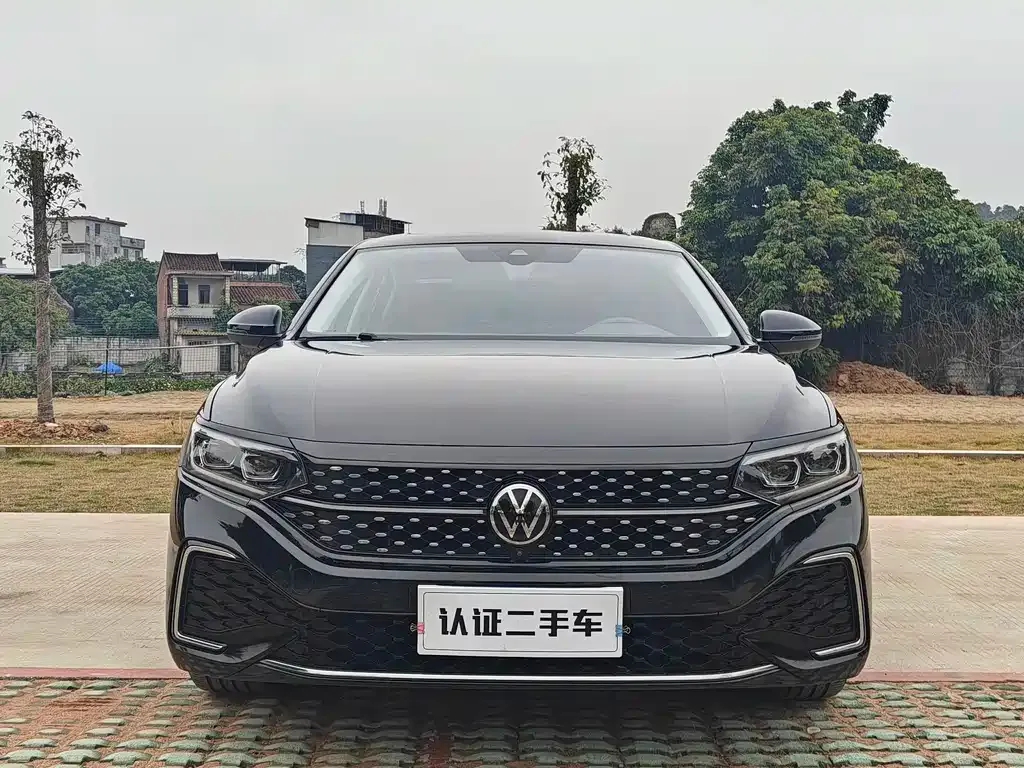Volkswagen Passat 2023 из CN, фото 6