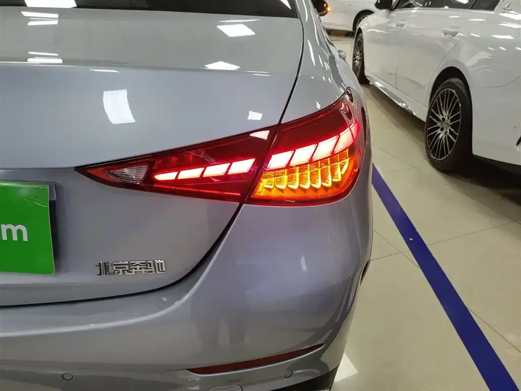 Mercedes-Benz C-Class 2023 из CN, фото 2