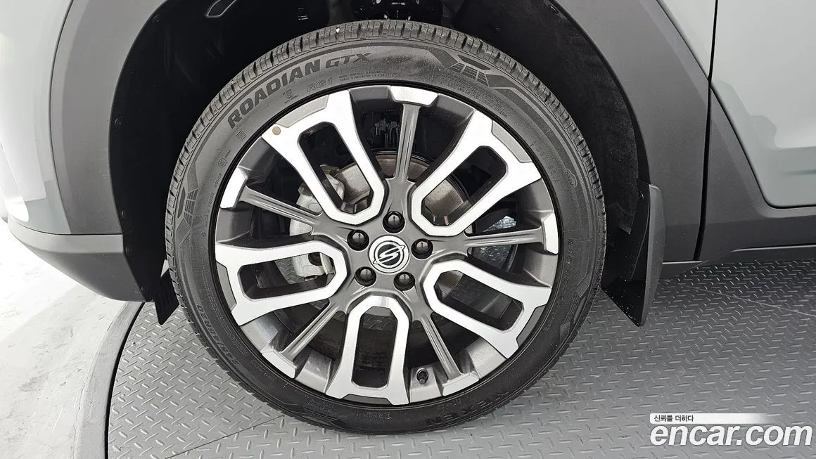 KG Mobility (Ssangyong) Torres — фото 6