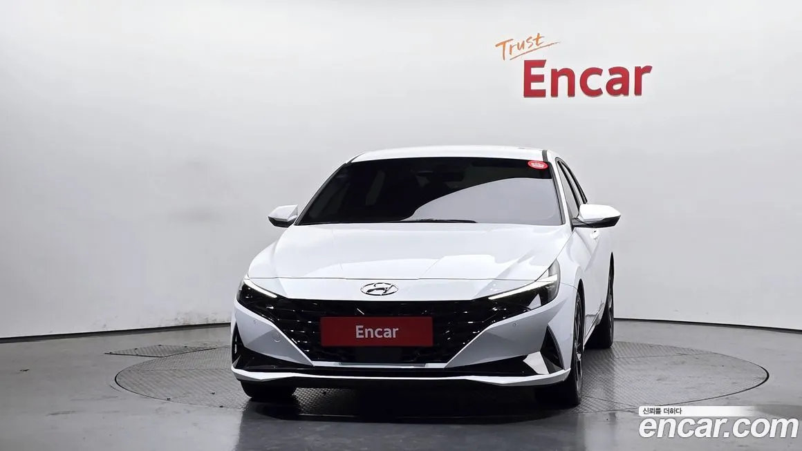 Hyundai AVANTE — фото 2