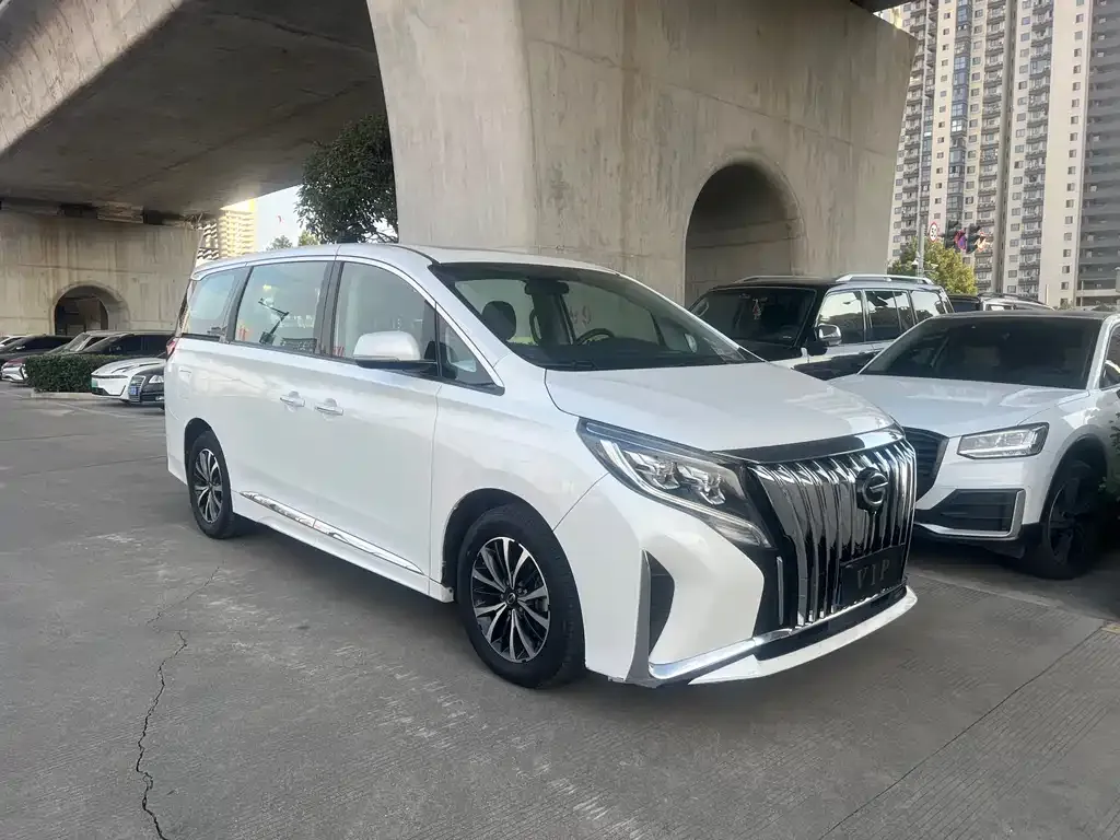 GAC Motor Trumpchi M8 — фото 10