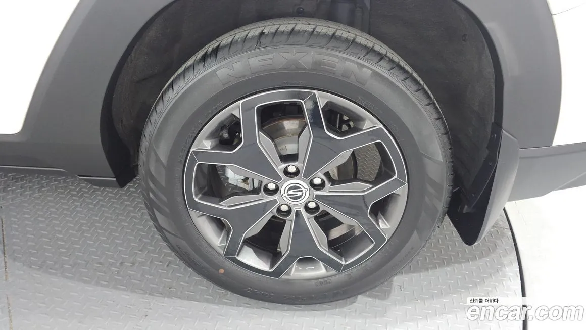KG Mobility (Ssangyong) Torres — фото 7