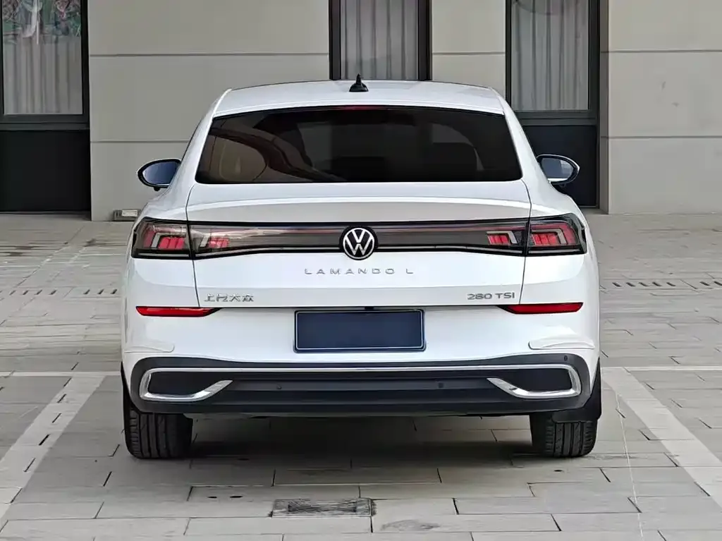 Volkswagen Lamando 2023 из CN, фото 5