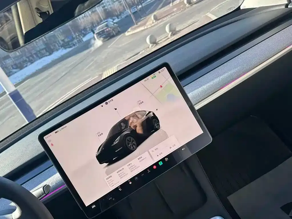 Tesla Model Y 2024 из CN, фото 5