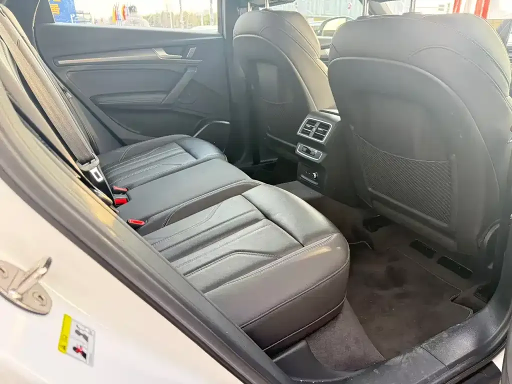 Audi Q5L 2024 из CN, фото 5