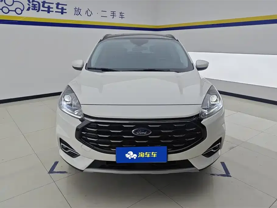 Ford Escape 2021 из CN, фото 5