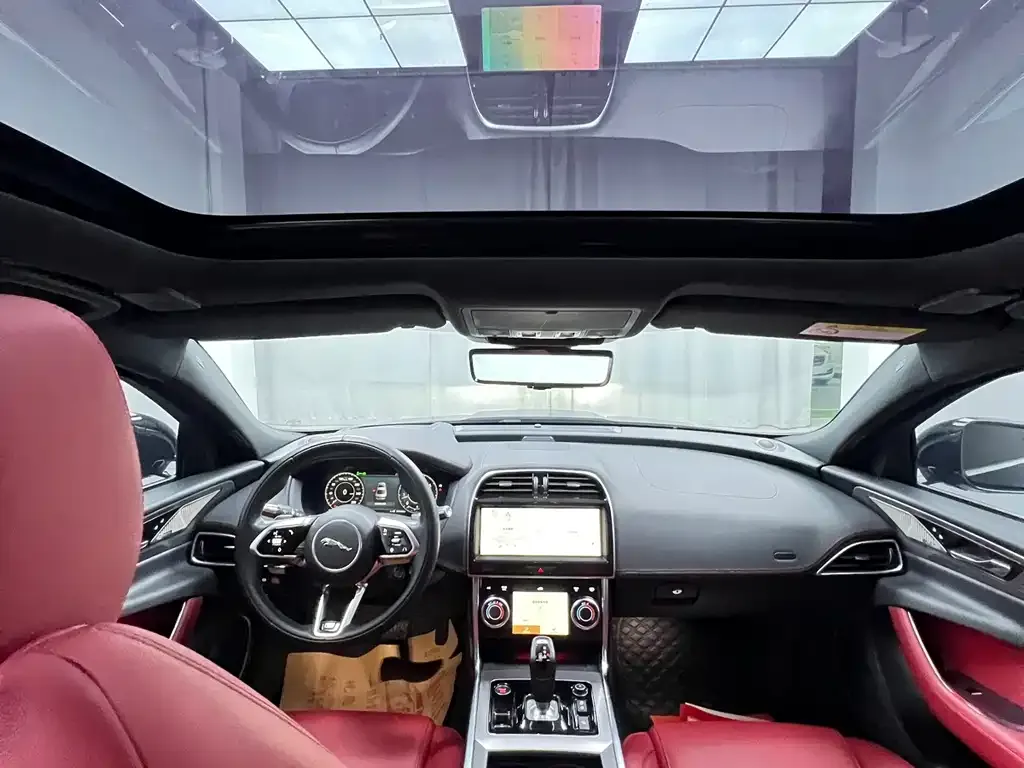 Jaguar XEL 2022 из CN, фото 7