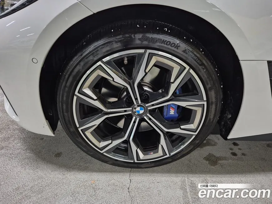 BMW 4-Series 2024 из KR, фото 5