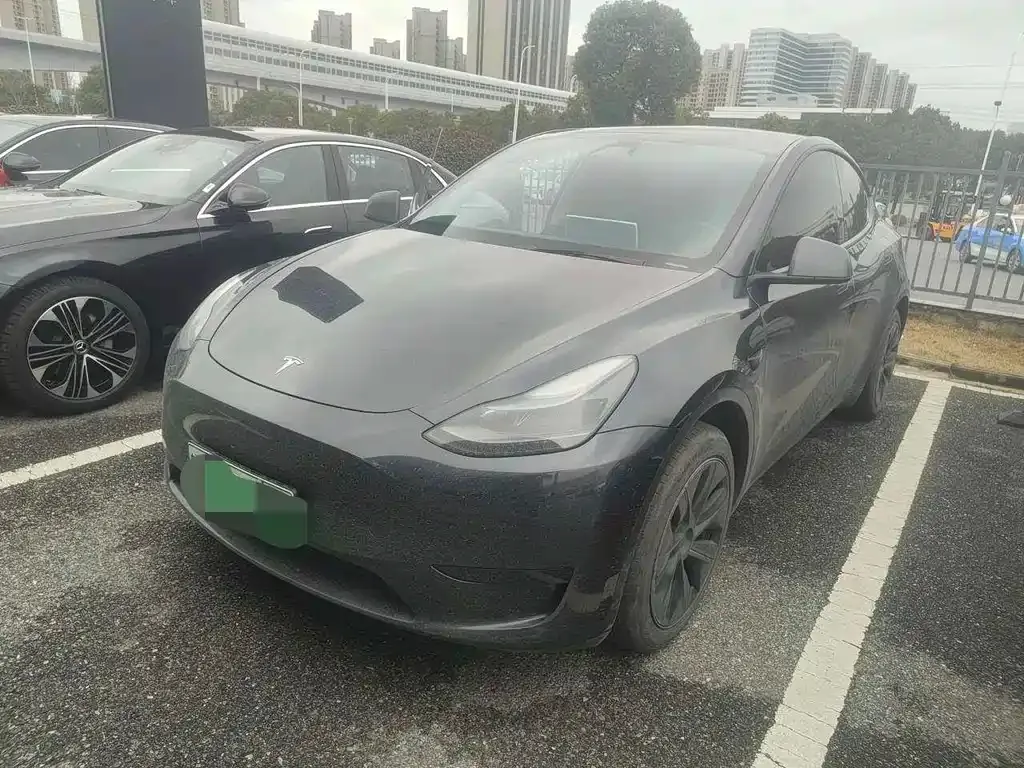 Tesla Model Y 2024 из CN, фото 1