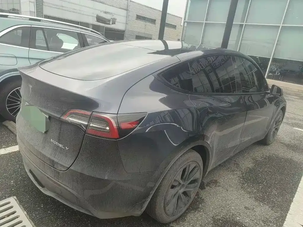 Tesla Model Y 2024 из CN, фото 9