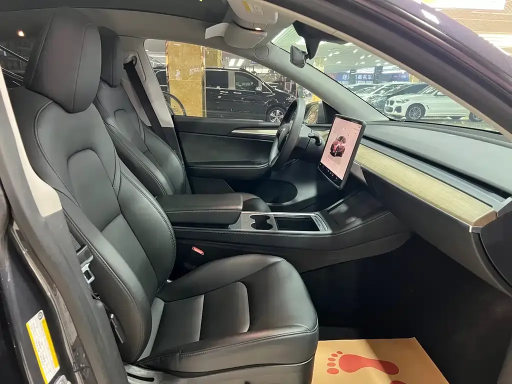 Tesla Model Y 2022 из CN, фото 7