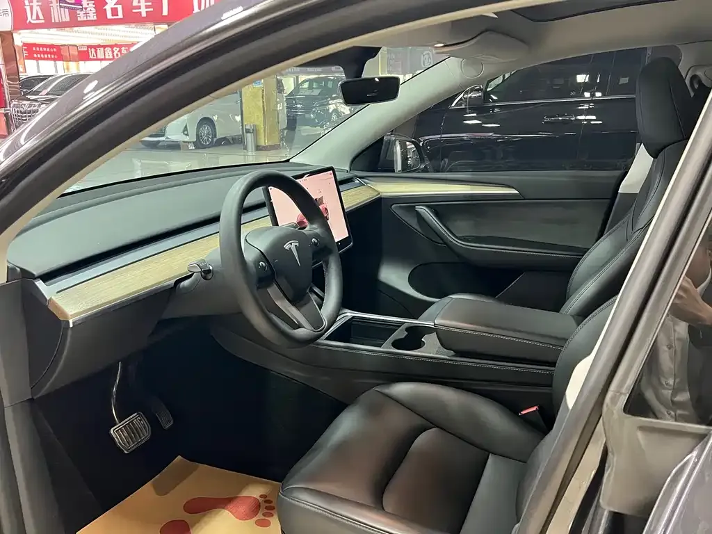 Tesla Model Y 2022 из CN, фото 5