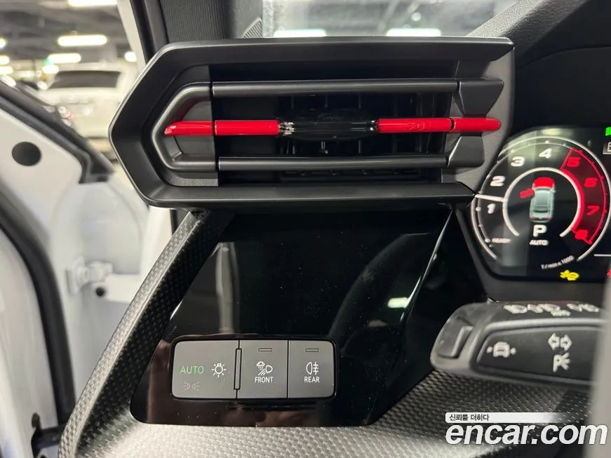 Audi RS3 2025 из KR, фото 9