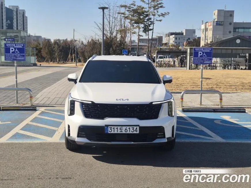 Kia Sorento — фото 5