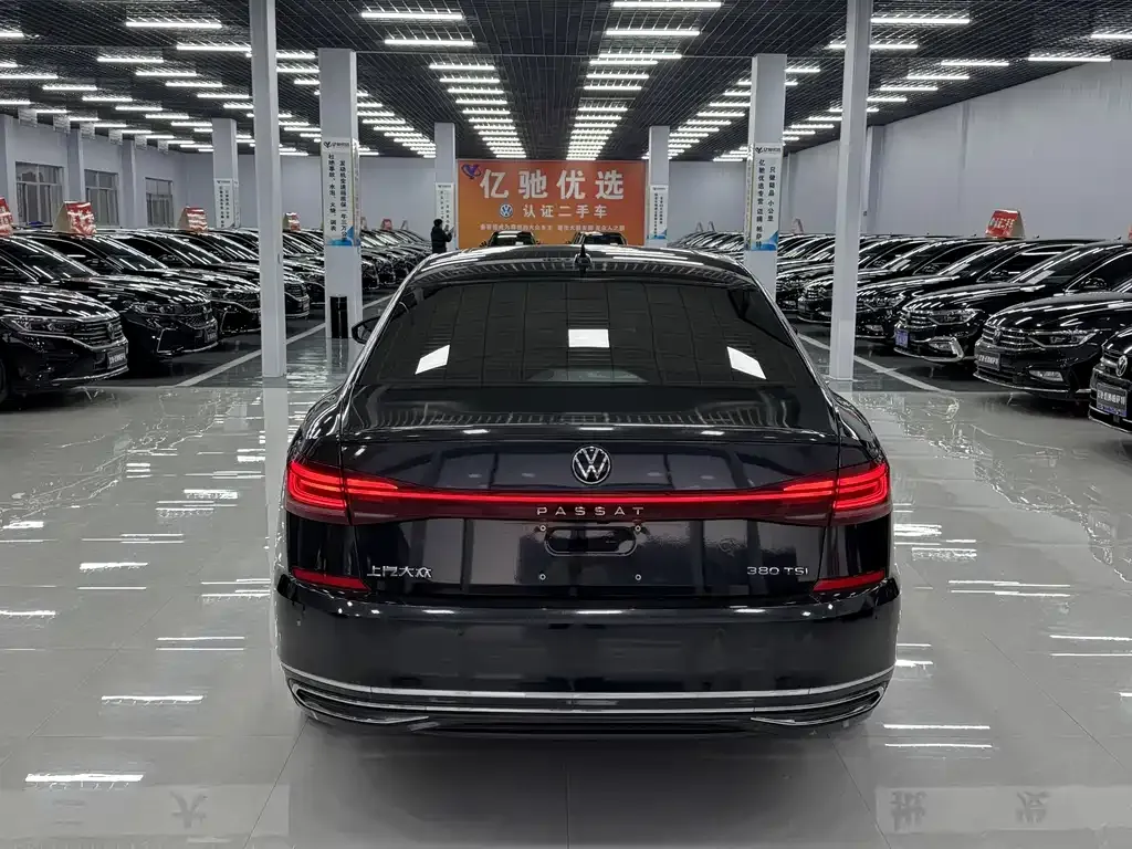 Volkswagen Passat 2024 из CN, фото 5