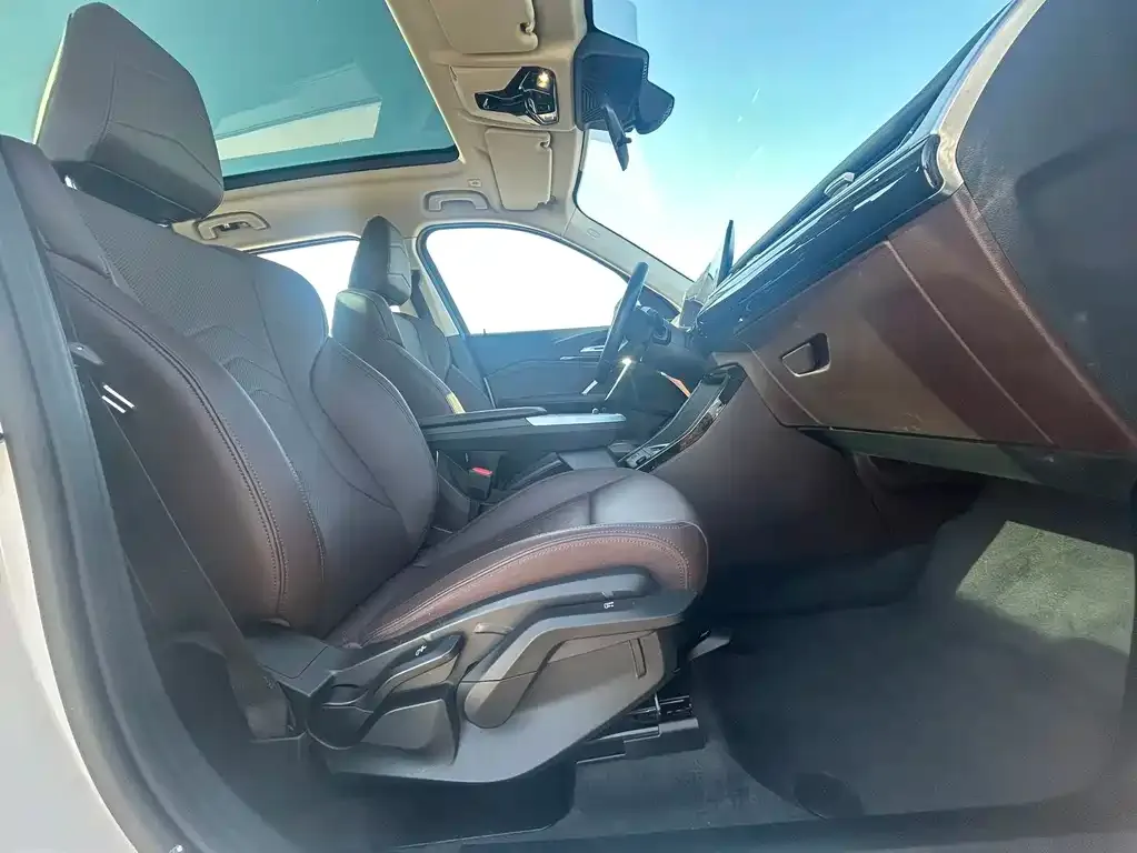 BMW X1 2023 из CN, фото 4