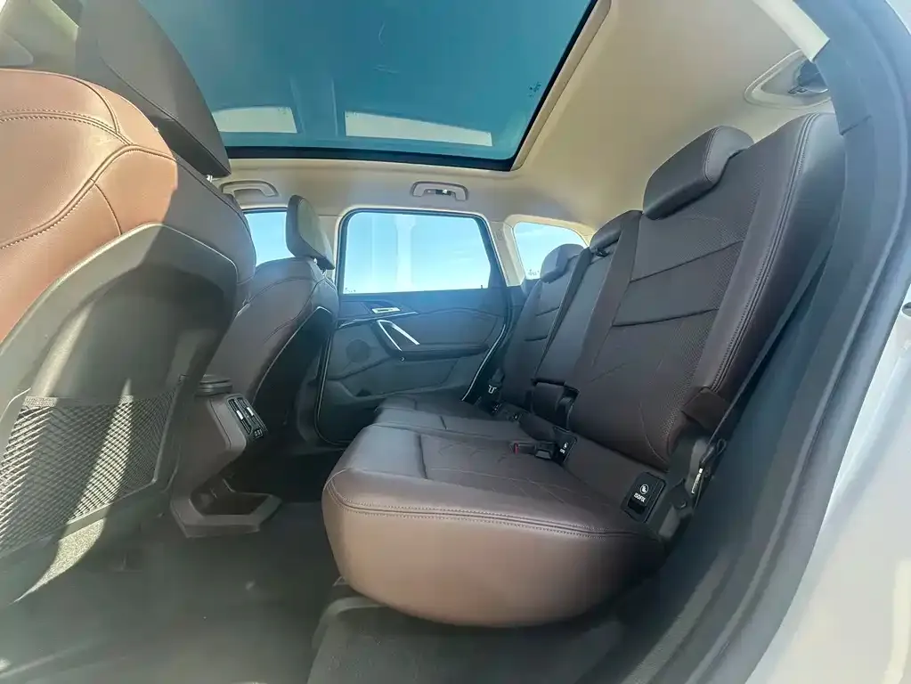 BMW X1 2023 из CN, фото 3