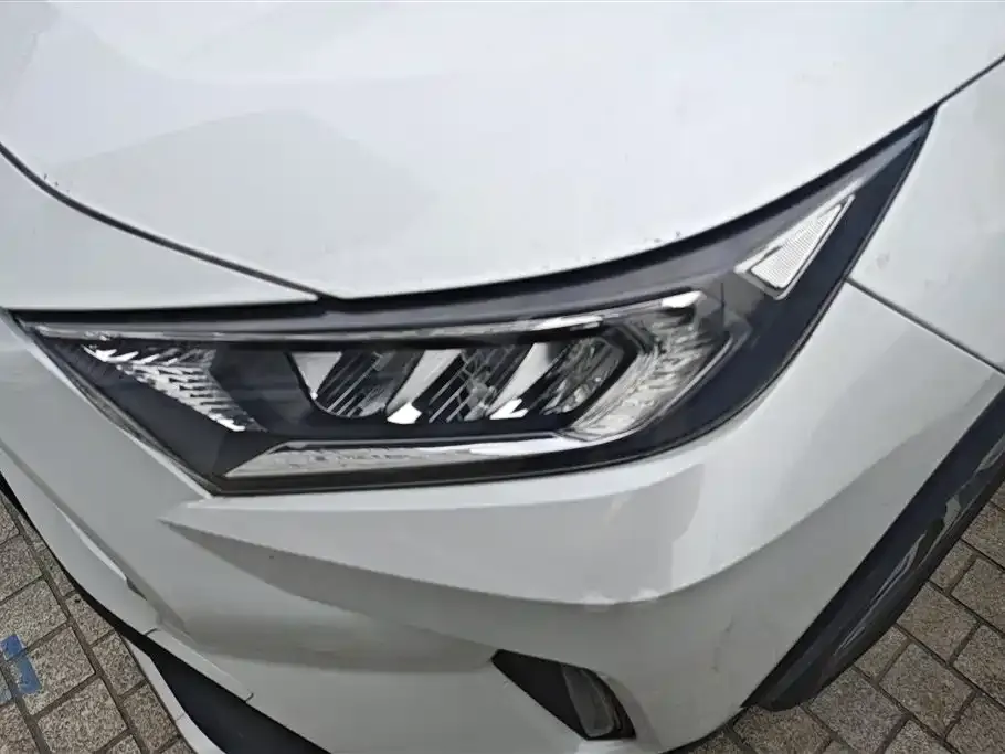 Toyota RAV4 Prime 2021 из CN, фото 4