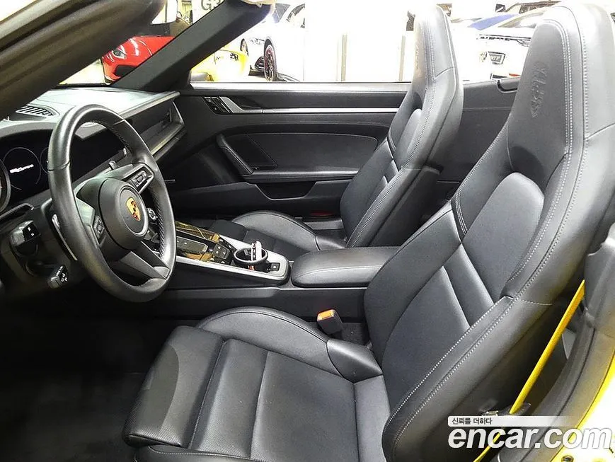 Porsche 911 2021 из KR, фото 10