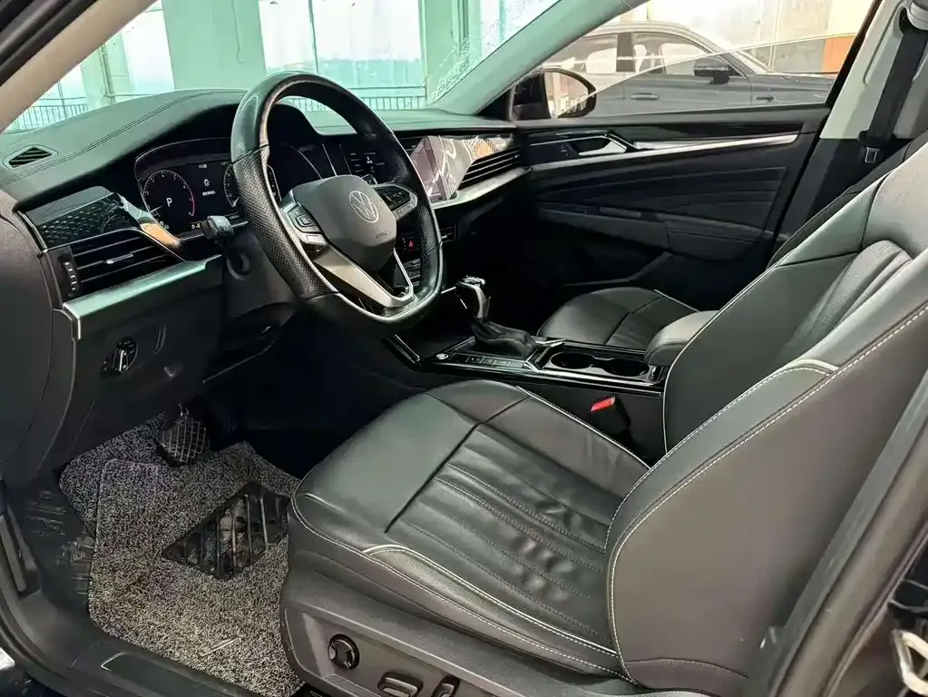 Volkswagen Passat 2022 из CN, фото 4
