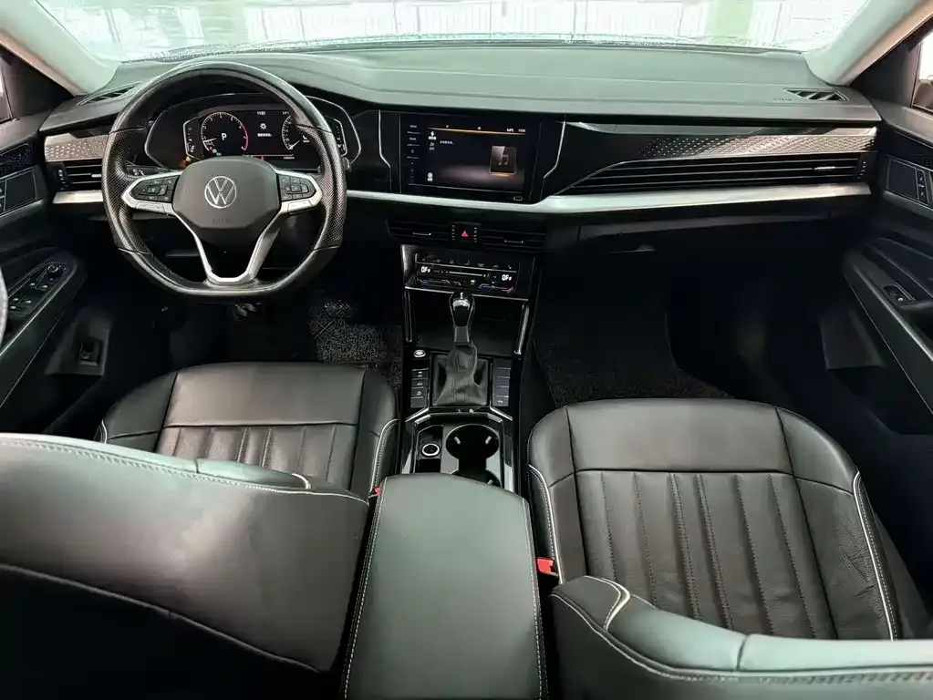 Volkswagen Passat 2022 из CN, фото 6