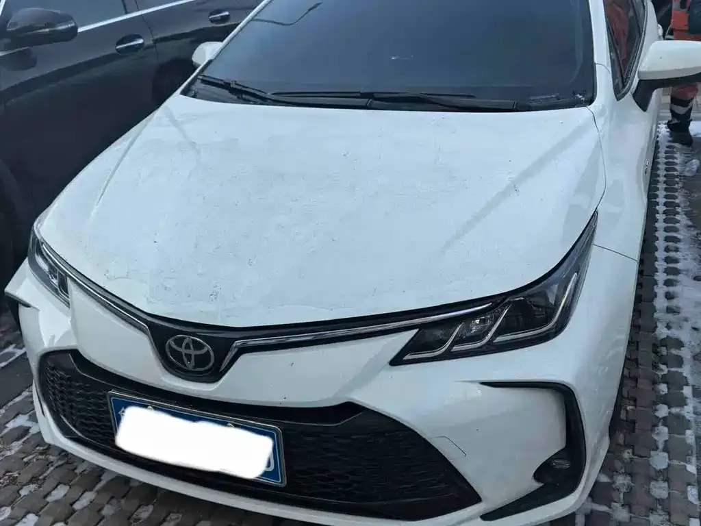 Toyota Corolla 2025 из CN, фото 1