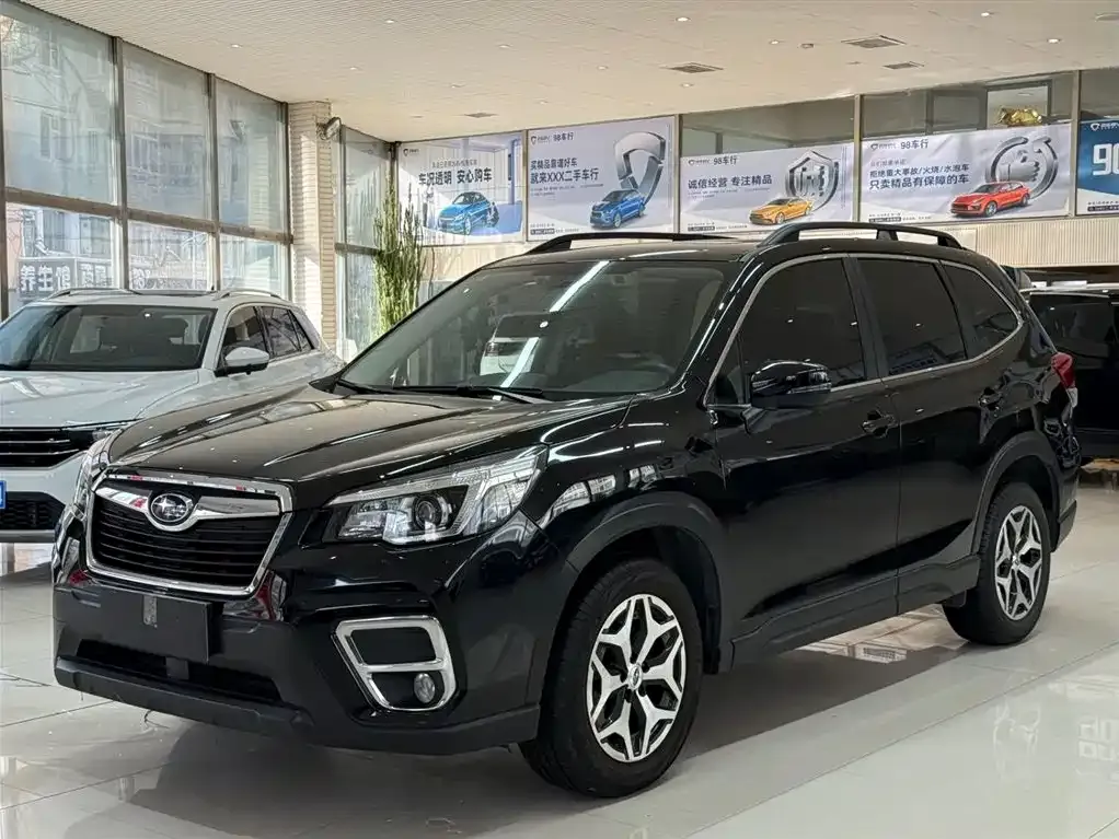 Subaru Forester 2021 из CN, фото 1