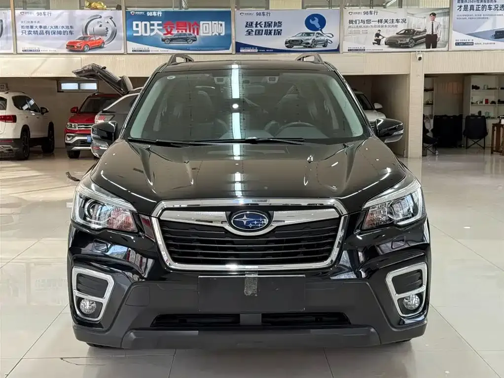 Subaru Forester 2021 из CN, фото 2