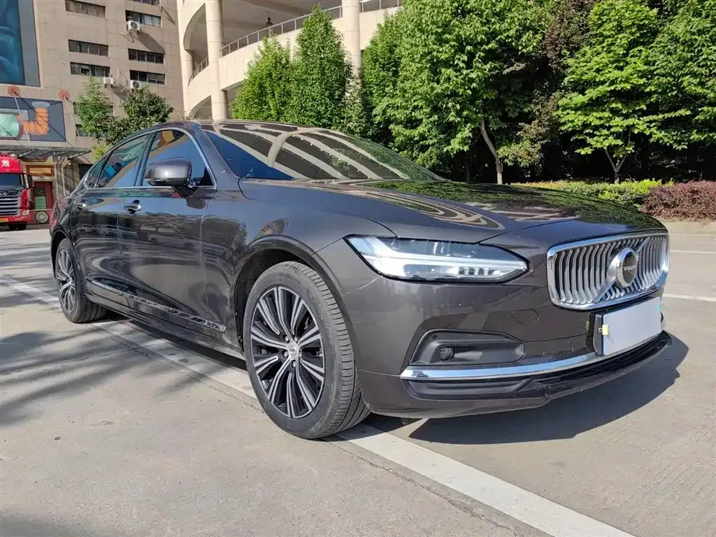 Volvo S90 — фото 5