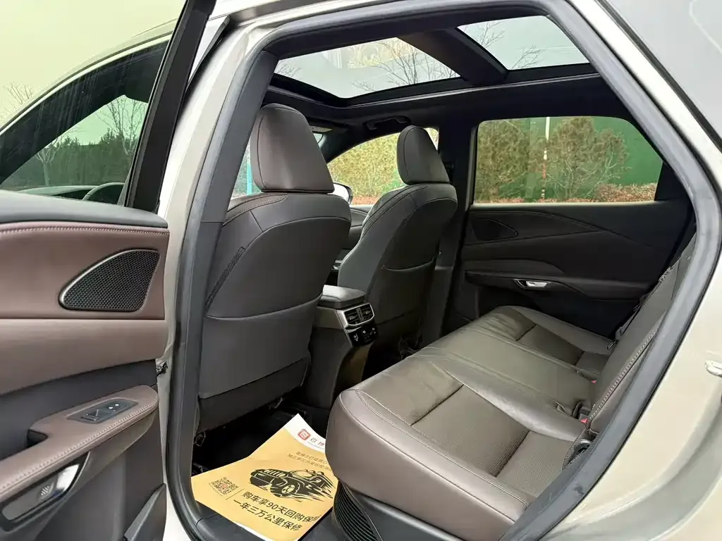 Lexus RX 2023 из CN, фото 7