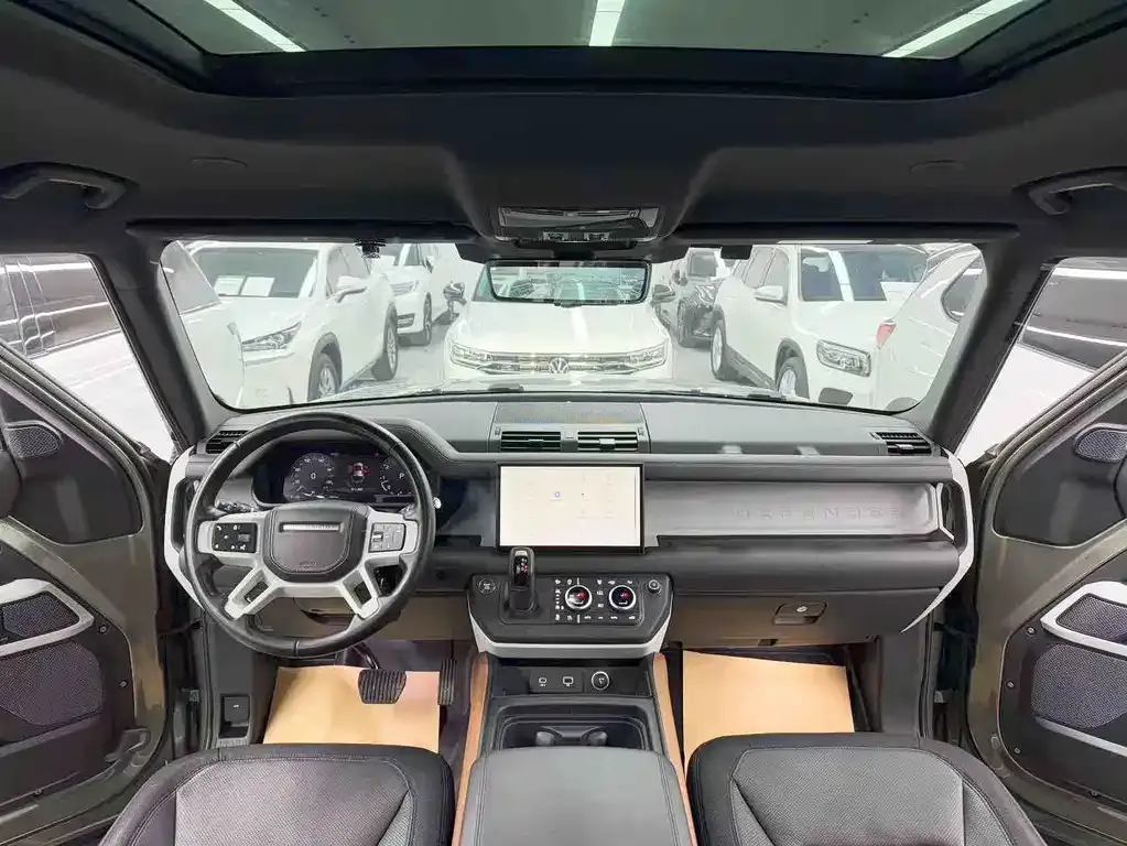 Land Rover Defender — фото 2