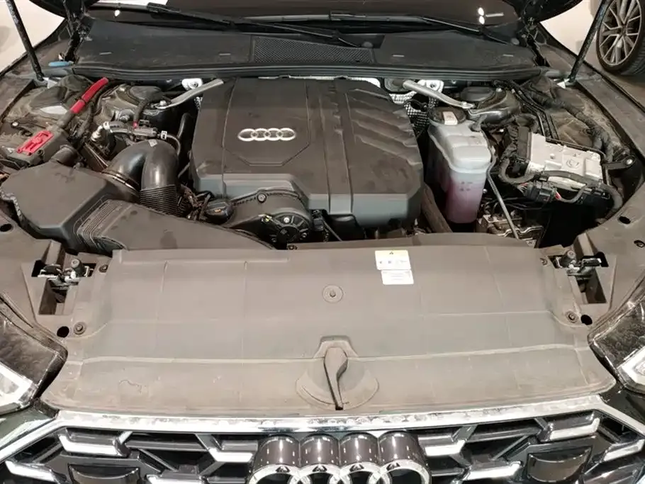 Audi A7 2024 из CN, фото 9