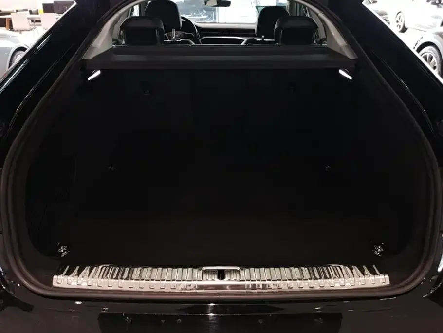 Audi A7 2024 из CN, фото 2