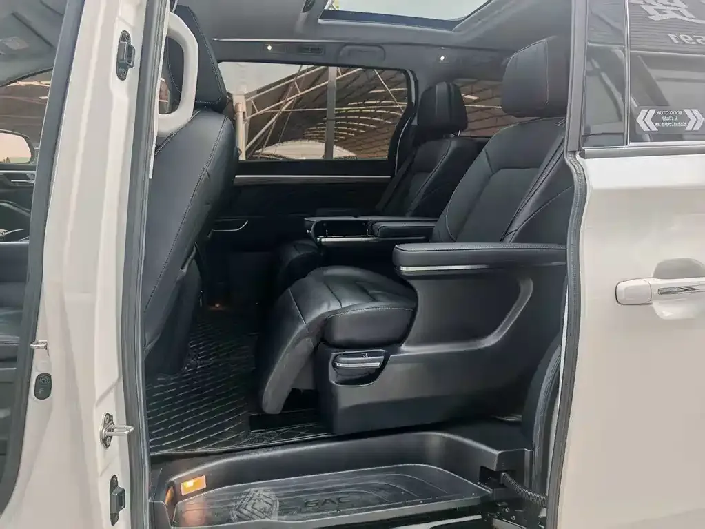 GAC Motor Trumpchi M8 2021 из CN, фото 4
