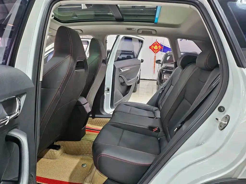 Skoda Kamiq 2023 из CN, фото 8