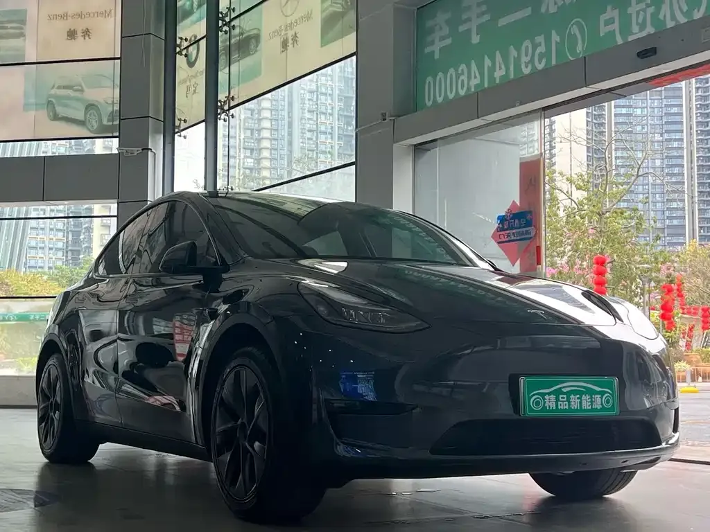 Tesla Model Y 2024 из CN, фото 7