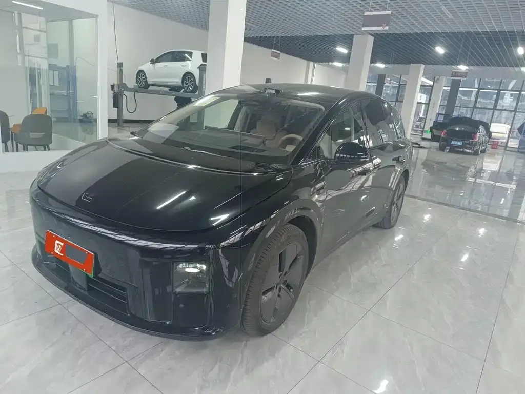 Li Auto i8 2025 из CN, фото 1