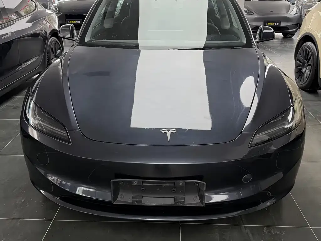 Tesla Model 3 2025 из CN, фото 10