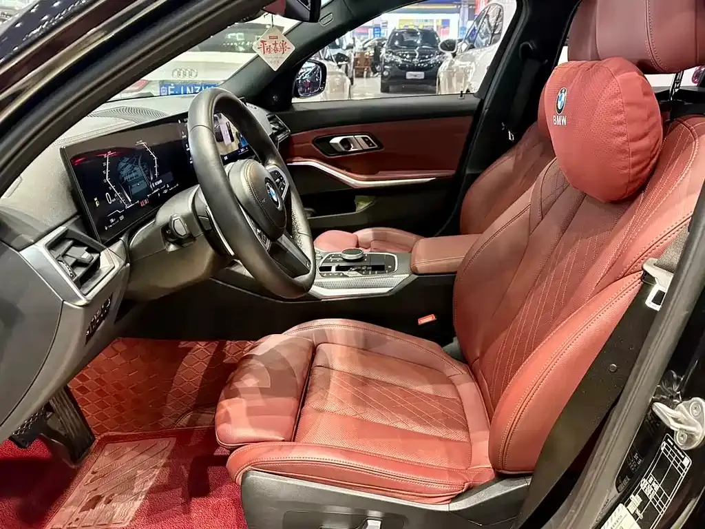 BMW 3 Series 2023 из CN, фото 7