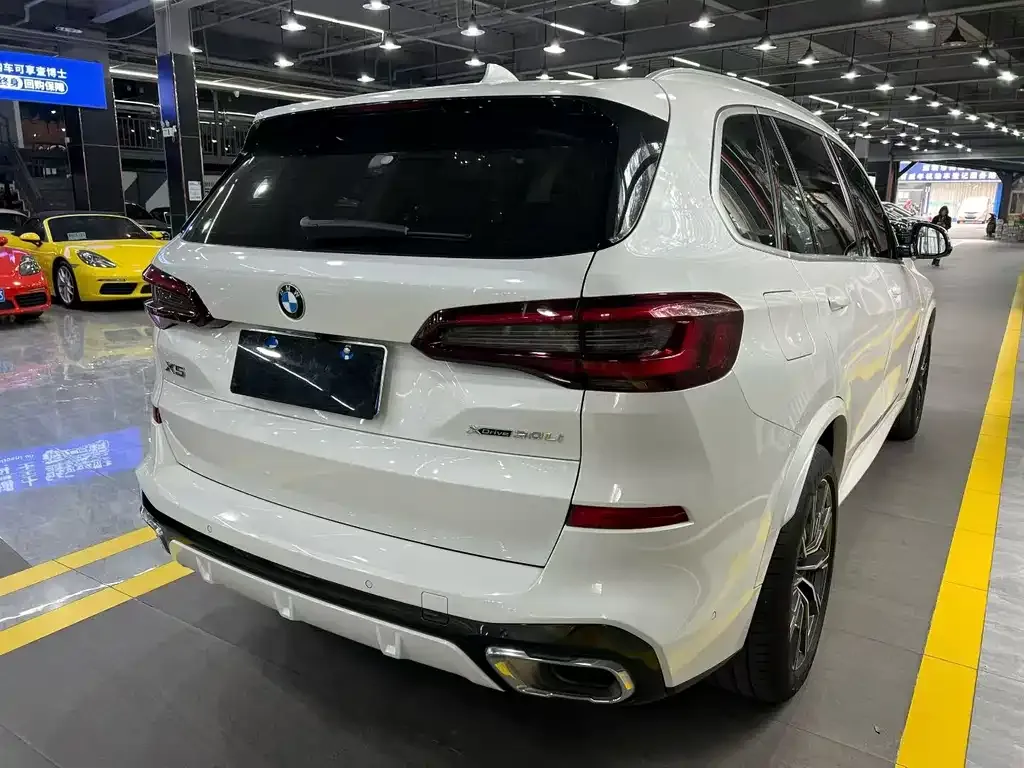 BMW X5 2022 из CN, фото 2
