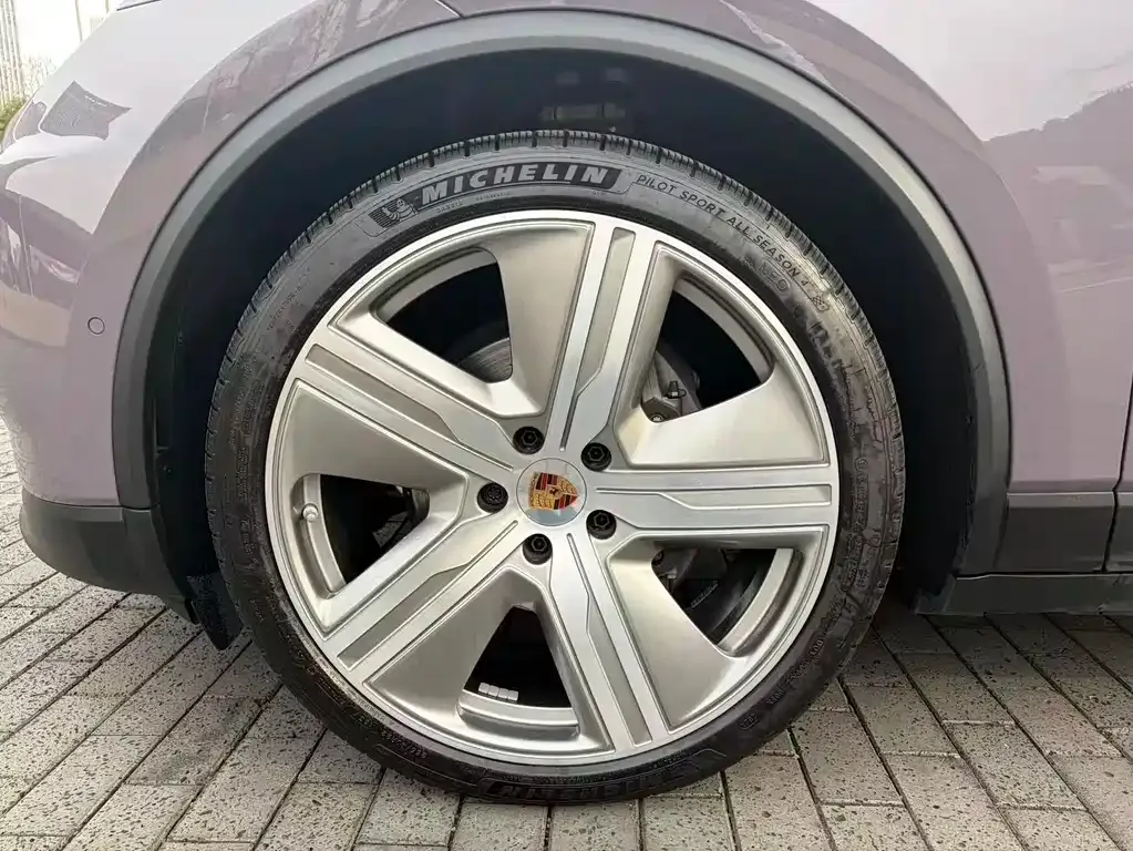 Porsche Macan EV 2024 из CN, фото 9