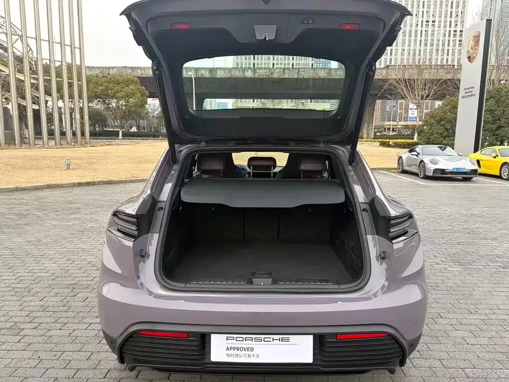 Porsche Macan EV 2024 из CN, фото 5