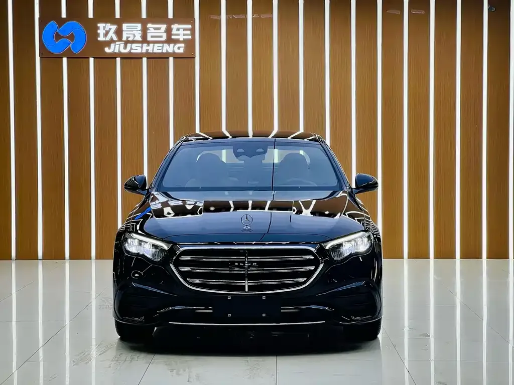 Mercedes-Benz E-Class 2024 из CN, фото 5