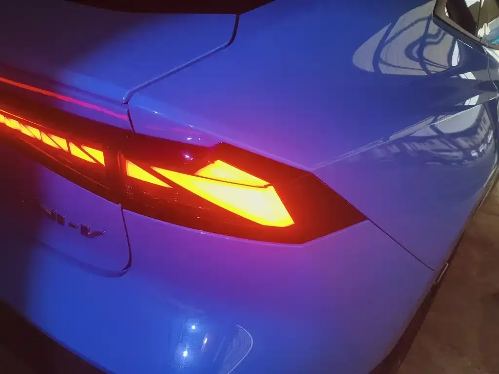 Changan UNI-V 2022 из CN, фото 2